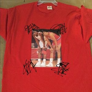 Exclusive Michael Jordan and Dr. J tee